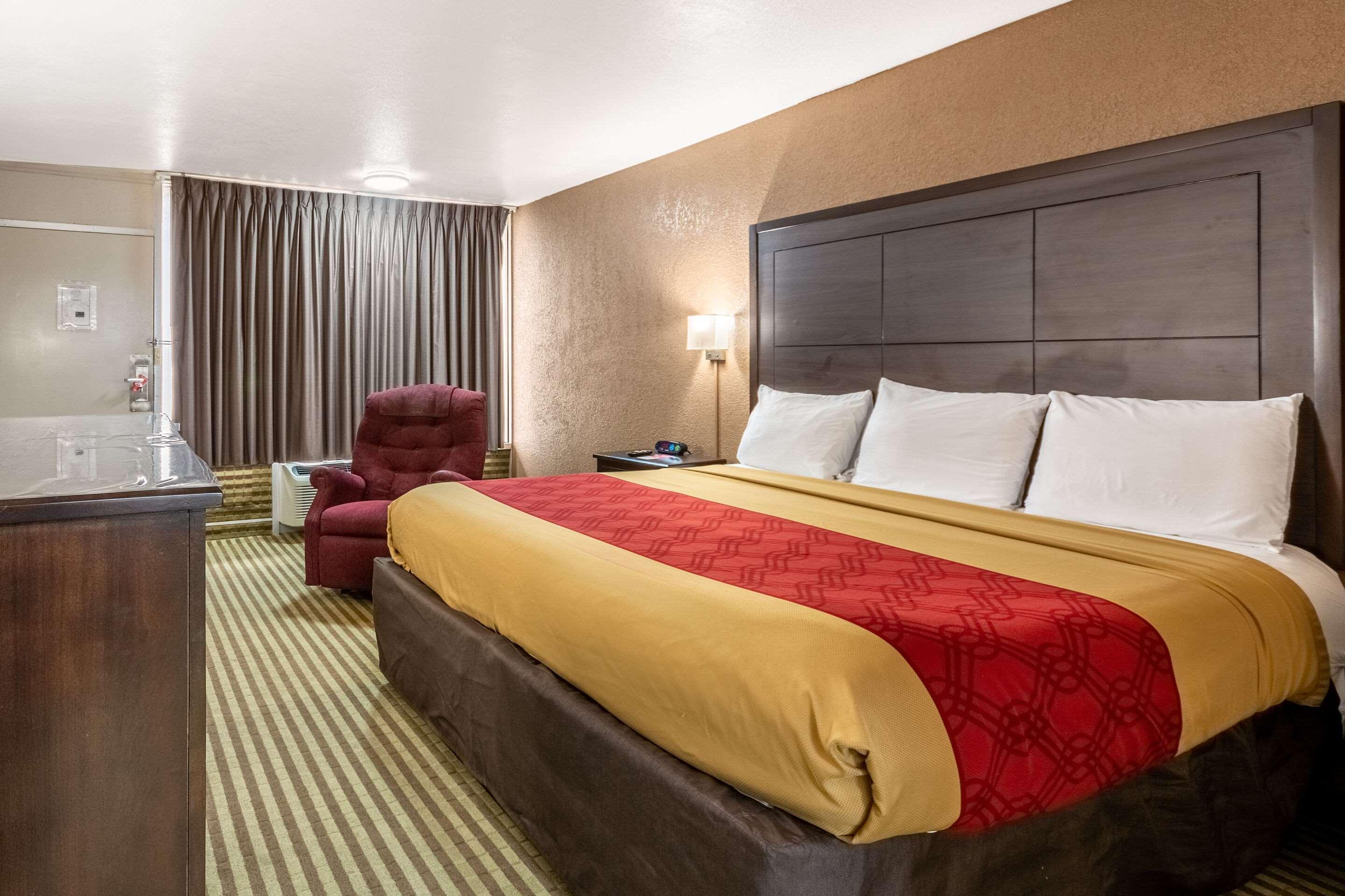 Econo Lodge Winfield Екстер'єр фото
