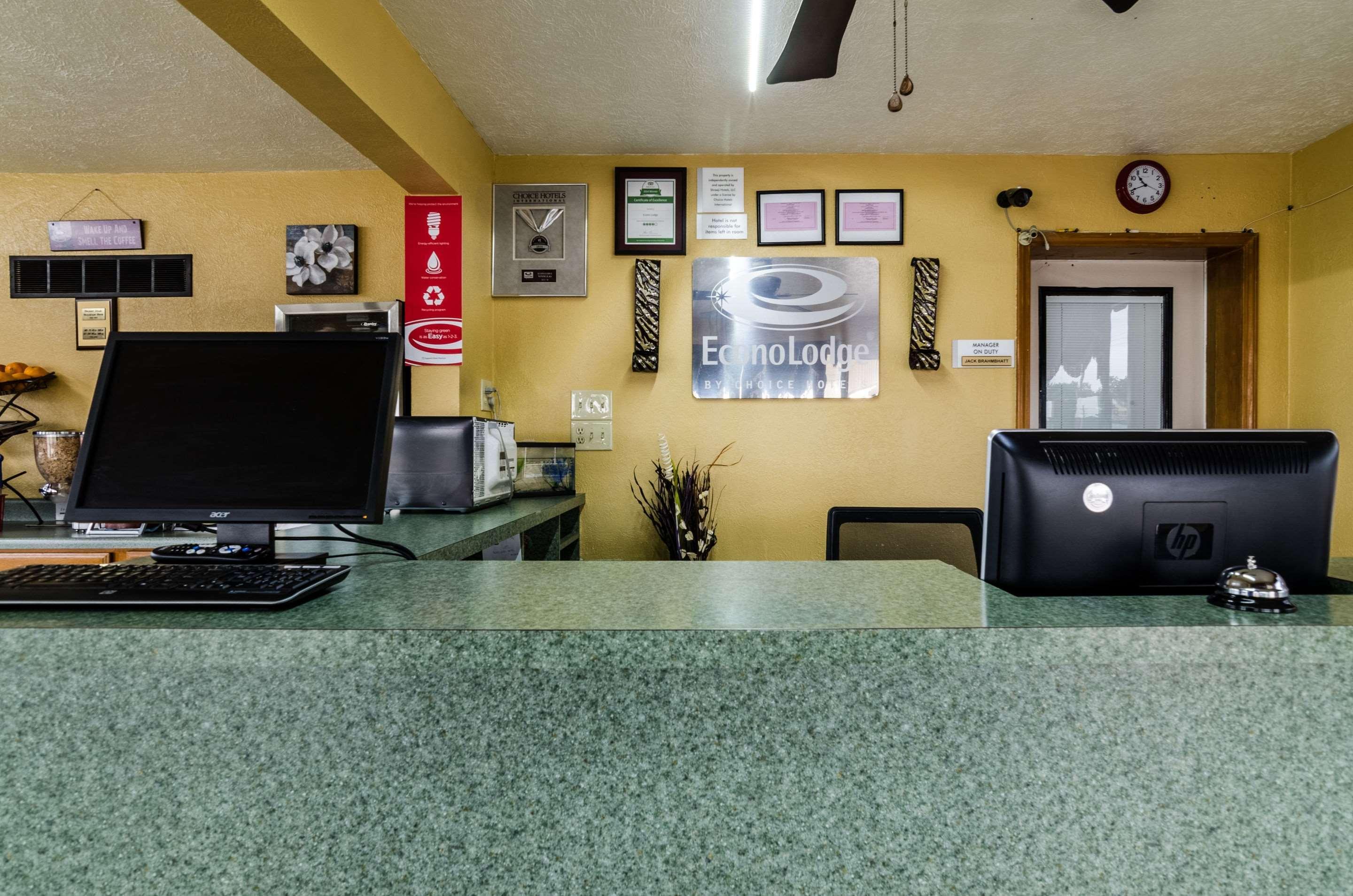 Econo Lodge Winfield Екстер'єр фото