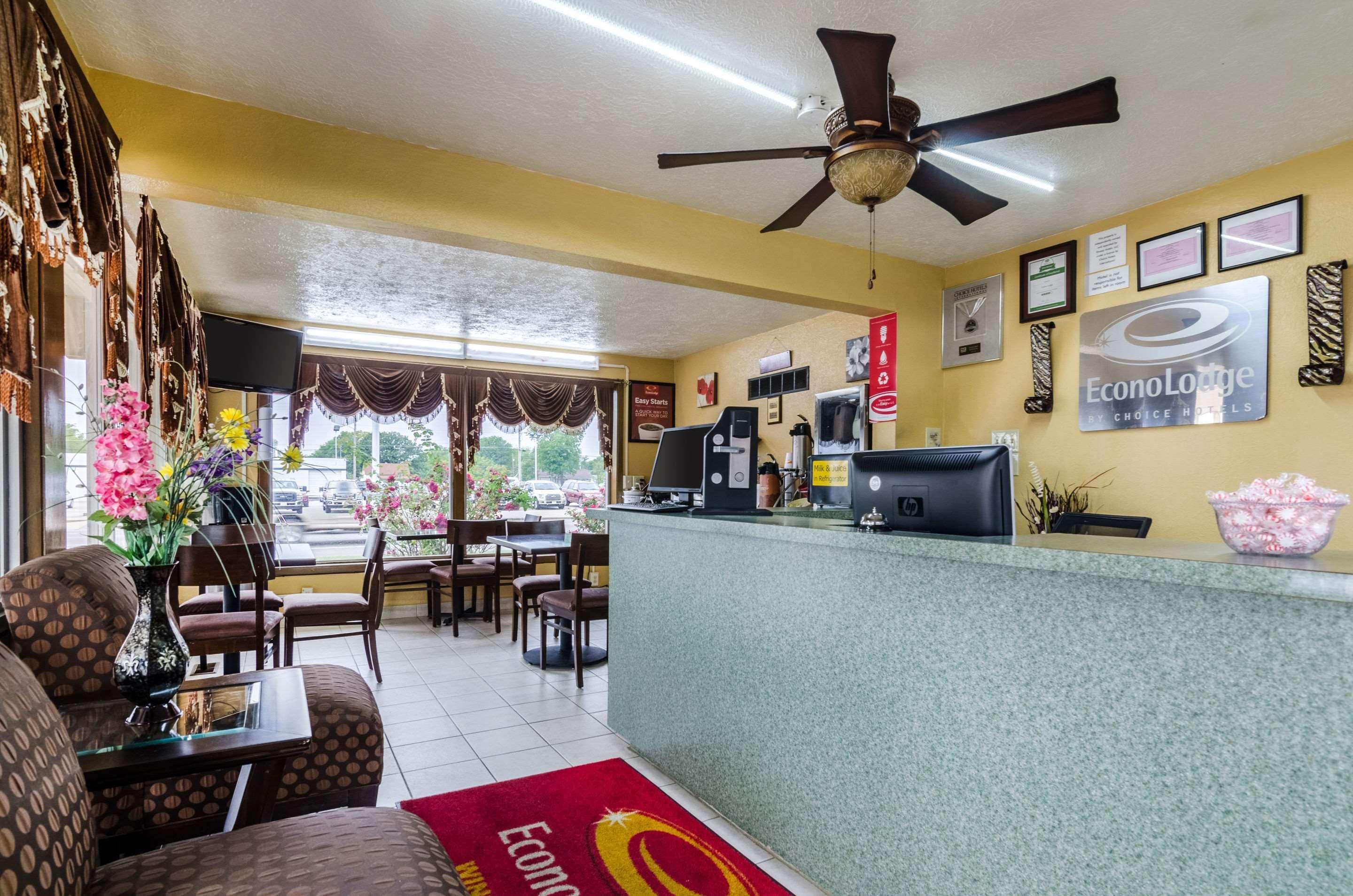 Econo Lodge Winfield Екстер'єр фото
