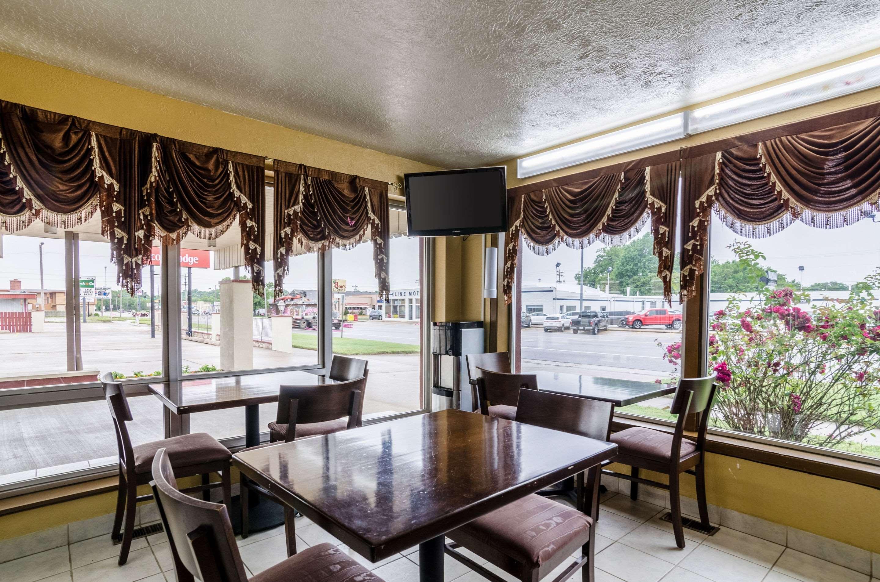 Econo Lodge Winfield Екстер'єр фото